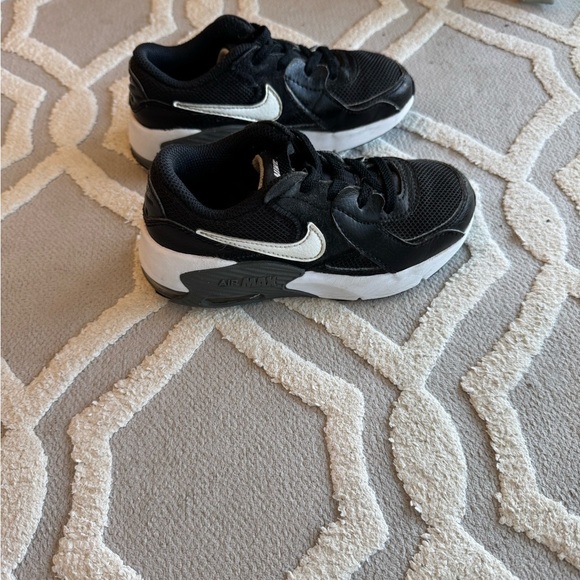 Children’s Nike Air Max size 11 - Picture 4 of 9